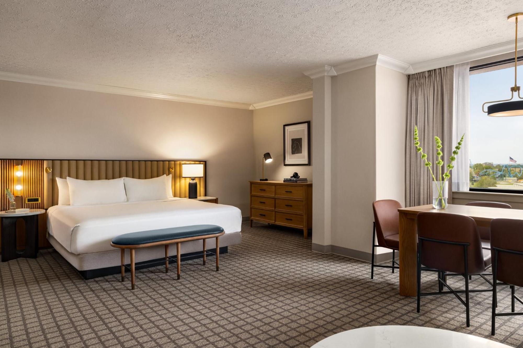 Crowne Plaza Louisville Airport Expo Ctr By Ihg Bagian luar foto